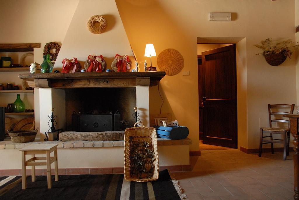 La Pintura Villa Trevi Kültér fotó
